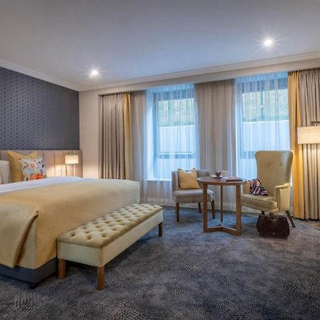 Castletroy Park Hotel Suites Limerick Junction Dış mekan fotoğraf